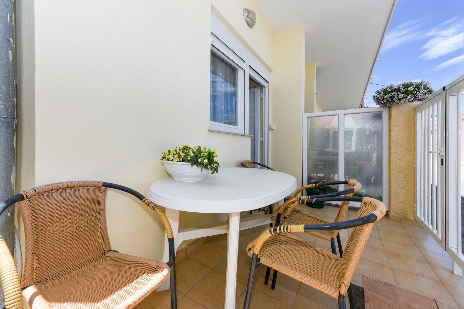 Apartments Kolt - 15M From Sea Kali Exterior foto